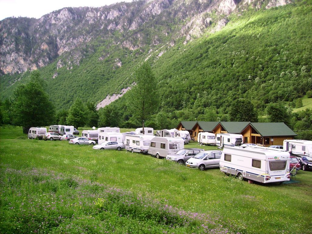 Eko Oaza-Tear Of Europe Hotel Dobrilovina Екстериор снимка
